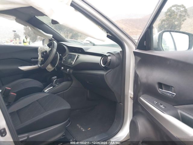 3N1CP5CUXJL522436 Nissan KICKS SV