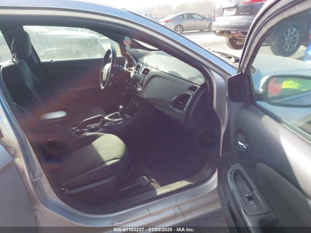 2011 CHRYSLER 200 1C3BC4FB9BN566829 Photo 4
