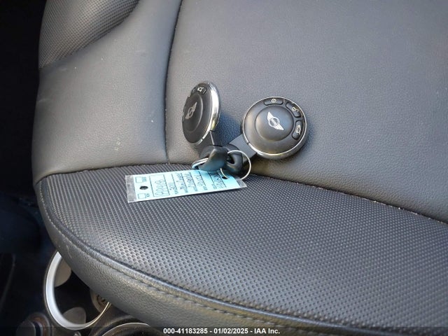 2011 MINI COOPER CLUBMAN WMWZF3C54BT188115 Photo 10