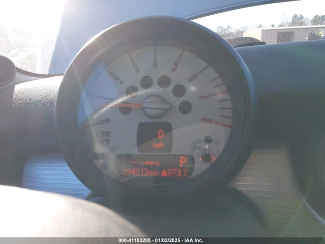 2011 MINI COOPER CLUBMAN WMWZF3C54BT188115 Photo 6