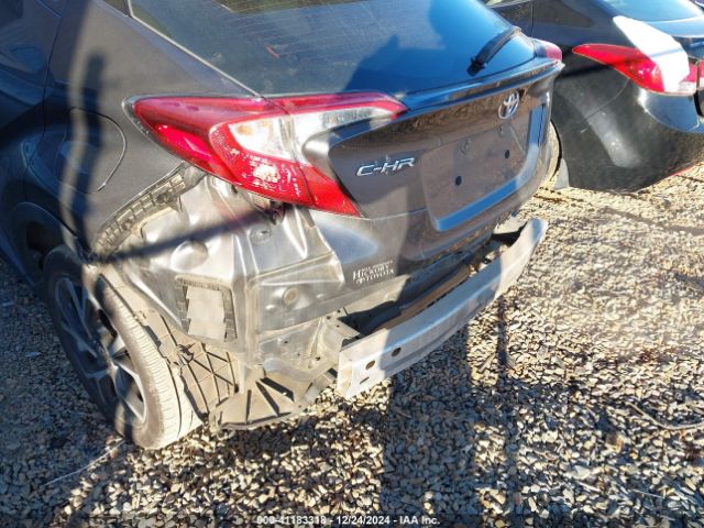 NMTKHMBX0JR052986 Toyota C-HR XLE