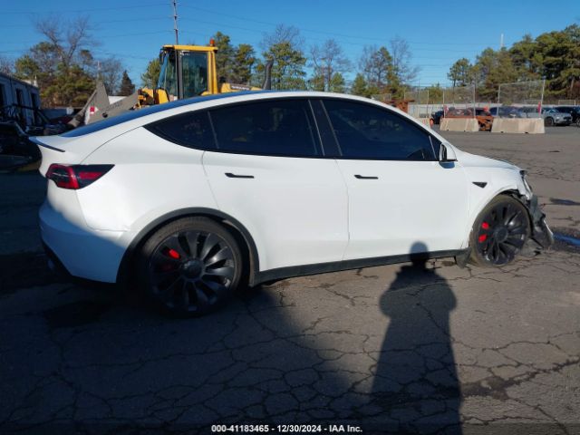 2022 TESLA MODEL Y 7SAYGDEF1NF399015 Photo 3
