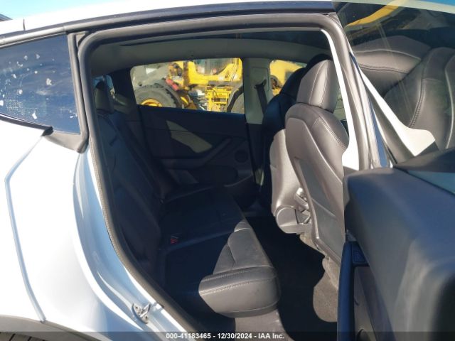 2022 TESLA MODEL Y 7SAYGDEF1NF399015 Photo 7