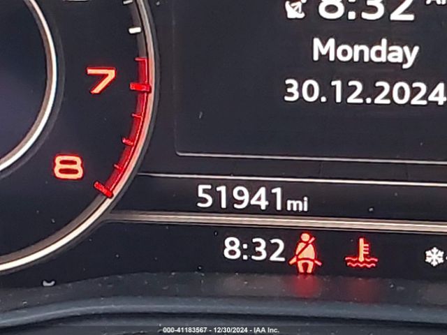 WA1CNAFY6J2083838 Audi Q5 2.0t Premium/2.0t Tech Premium