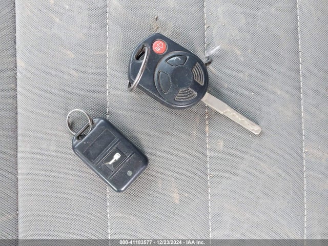 1FMCU0GXXFUB71159 Ford ESCAPE SE