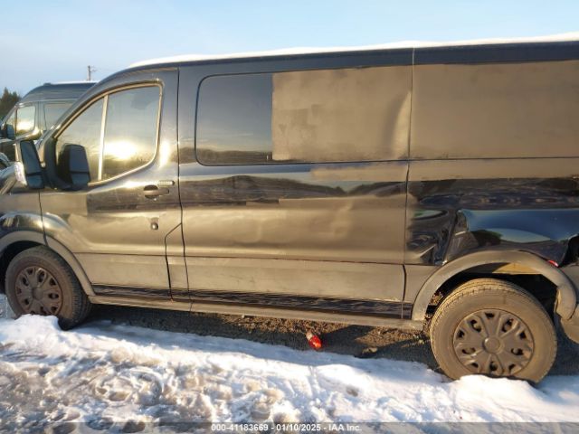 1FTYE1Y85MKA34532 Ford Transit-150