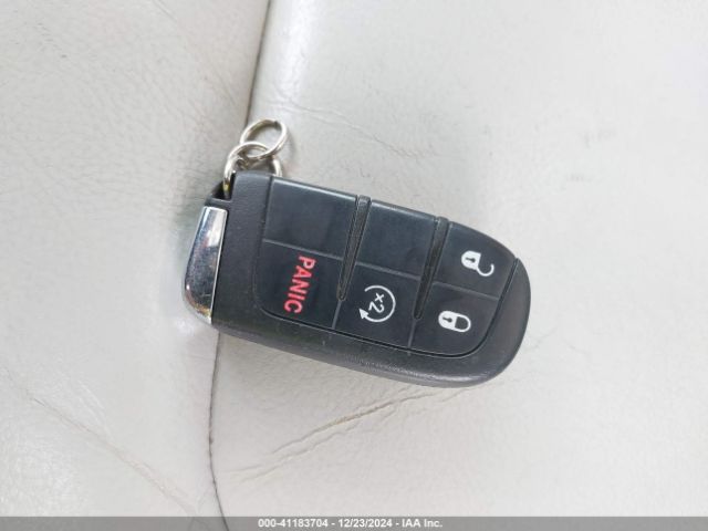 ZACCJADT9FPB89805 Jeep Renegade Limited
