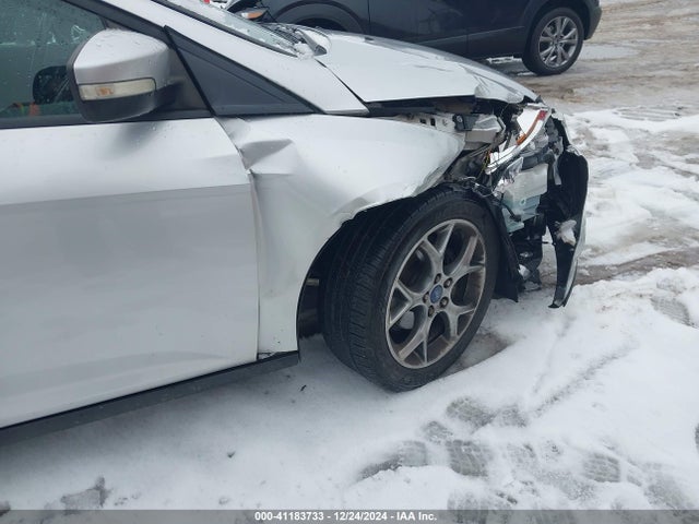 Ford FOCUS SE 2014 1FADP3F25EL370072 Image 12