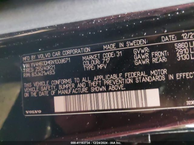 2022 VOLVO XC60 RECHARGE PLUG-IN HYBRID YV4H60DM6N1009671 Photo 8