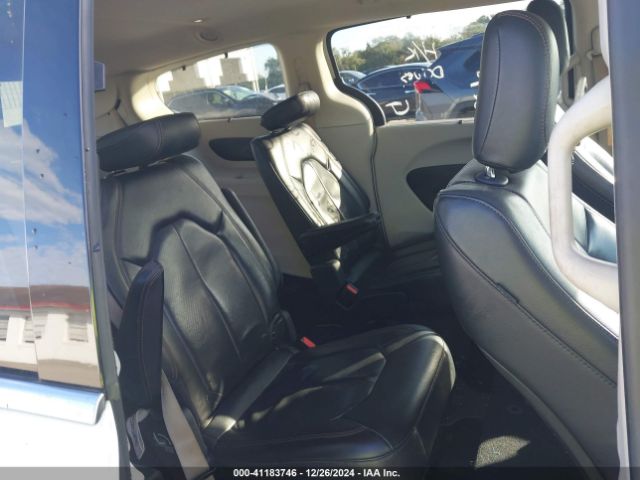 2C4RC1BG5LR182898 Chrysler Pacifica Touring L
