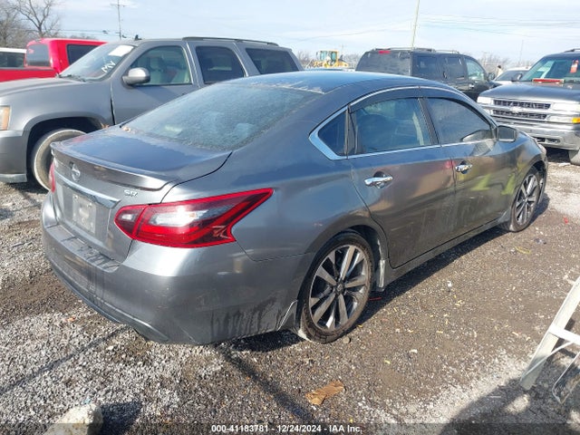 Nissan Altima 2.5 Sr 2017 1N4AL3AP5HC479752 Image 4