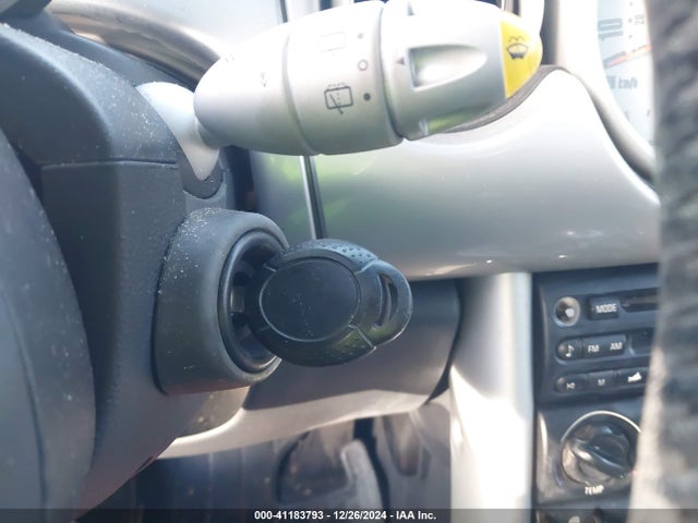 2006 MINI COOPER WMWRC33576TK17492 Photo 10