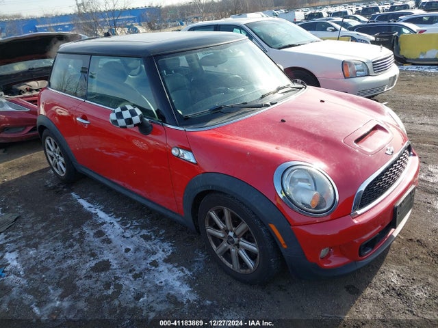 2011 MINI COOPER S WMWSV3C55BTY15408 Photo 0