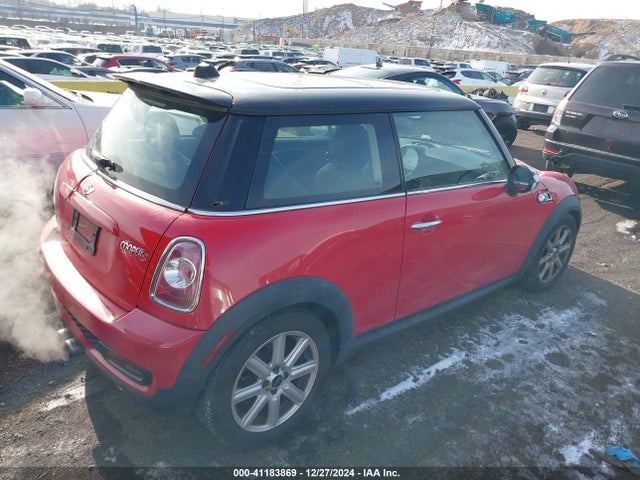 2011 MINI COOPER S WMWSV3C55BTY15408 Photo 3