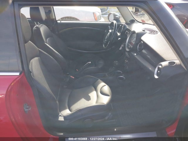 2011 MINI COOPER S WMWSV3C55BTY15408 Photo 4