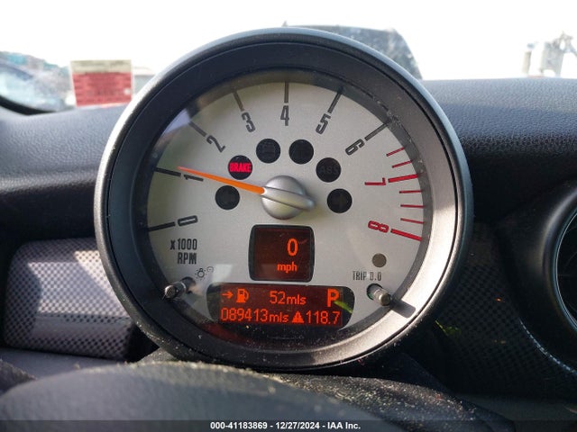 2011 MINI COOPER S WMWSV3C55BTY15408 Photo 6