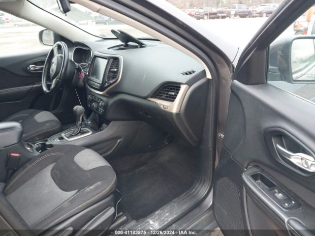 1C4PJMCB2EW178187 Jeep Cherokee Latitude