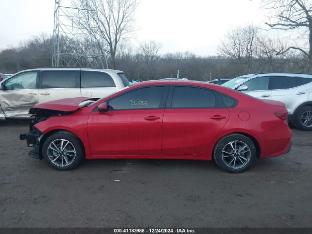 3KPF24AD5PE627131 KIA Forte Lxs