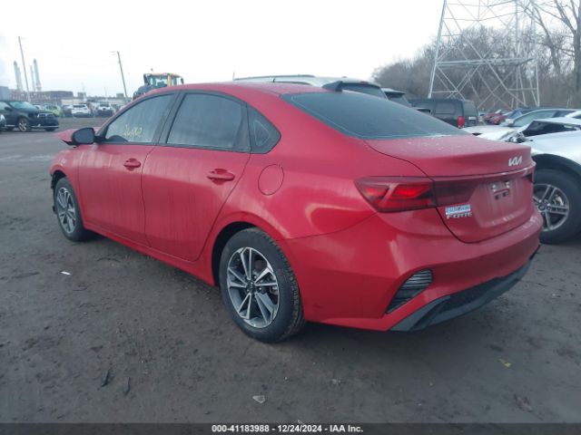 3KPF24AD5PE627131 KIA Forte Lxs