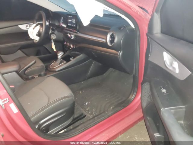 3KPF24AD5PE627131 KIA Forte Lxs
