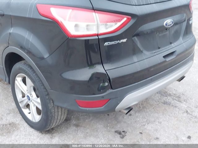 1FMCU0GXXFUB33303 Ford ESCAPE SE