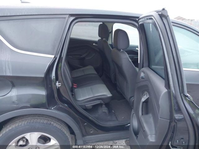 1FMCU0GXXFUB33303 Ford ESCAPE SE