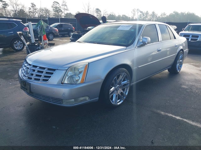 2010 CADILLAC DTS 1G6KH5EY2AU135930 Photo 1