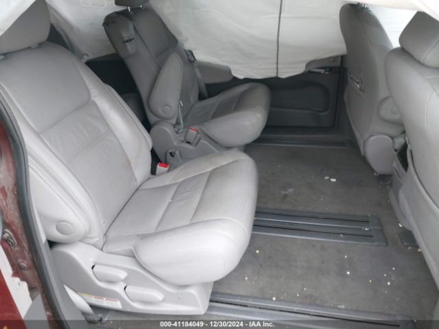 5TDYZ3DC6HS820641 Toyota Sienna Xle/limited