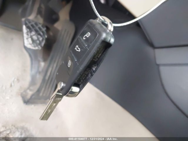 3VW3L7AJ1EM425801 Volkswagen Jetta 2.0l Tdi