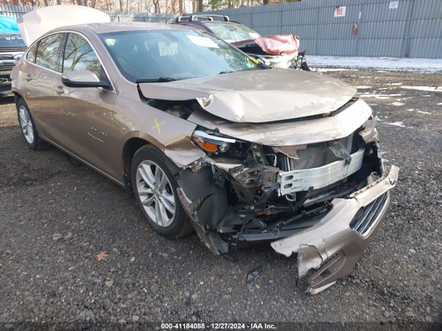1G1ZD5ST9JF156982 Chevrolet MALIBU LT
