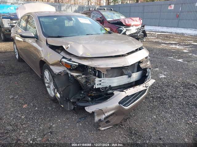 1G1ZD5ST9JF156982 Chevrolet MALIBU LT