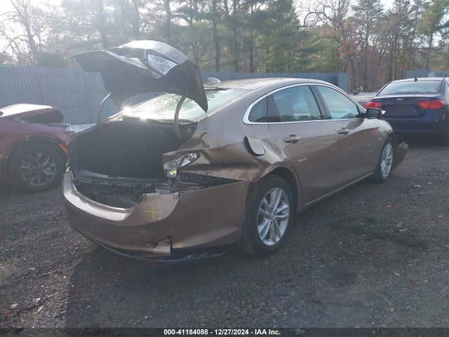 1G1ZD5ST9JF156982 Chevrolet MALIBU LT