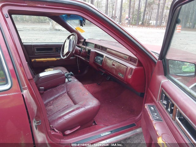 1992 CADILLAC DEVILLE 1G6CD53B0N4297799 Photo 4