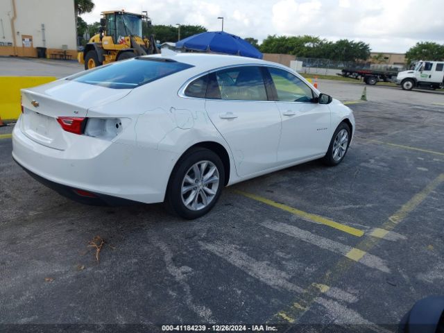 1G1ZD5ST4SF141582 Chevrolet Malibu Fwd 1lt
