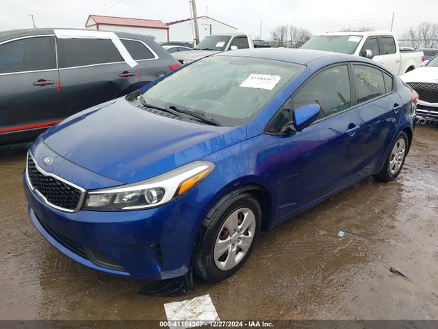 KIA FORTE LX 2018 3KPFL4A70JE199175 Image 2