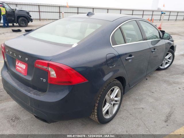 YV126MFK1F2336786 Volvo S60 T5 Premier