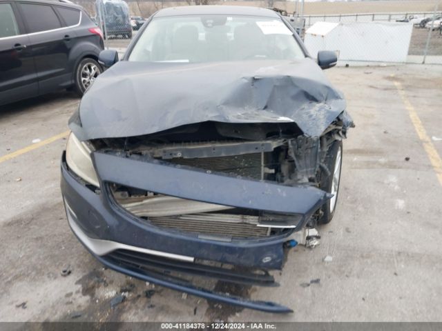 YV126MFK1F2336786 Volvo S60 T5 Premier