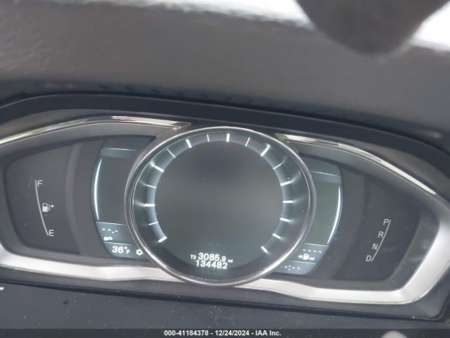YV126MFK1F2336786 Volvo S60 T5 Premier
