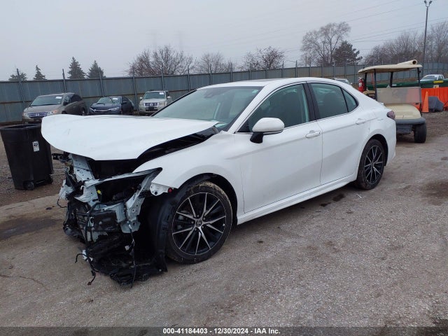 4T1T11AK3RU873579 Toyota CAMRY SE