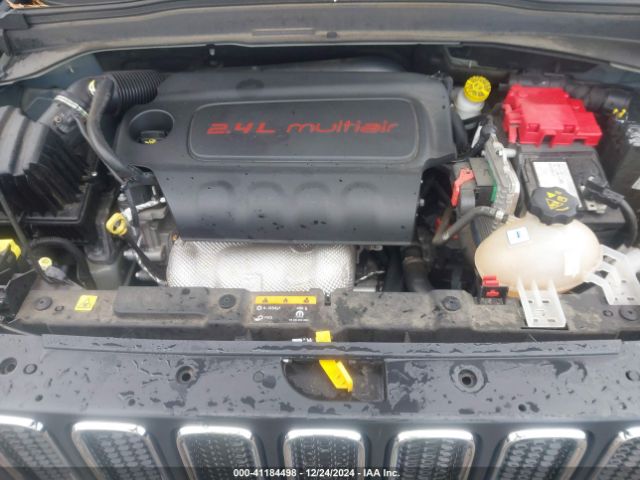 ZACCJABBXJPH70555 Jeep Renegade Latitude Fwd