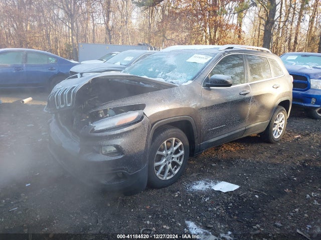 1C4PJLLB8JD553726 Jeep Cherokee Latitude Plus Fwd