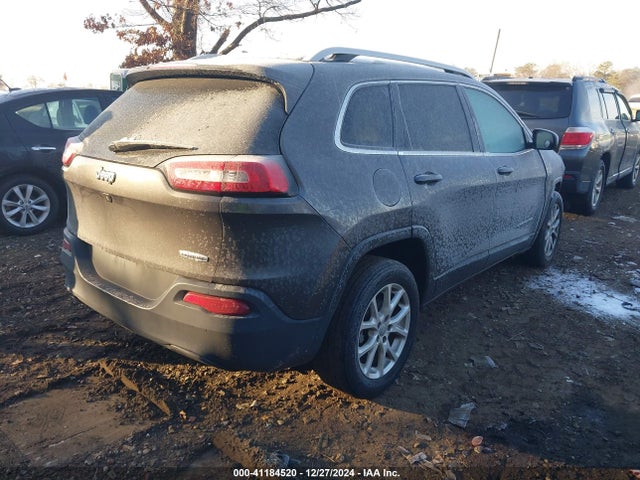 1C4PJLLB8JD553726 Jeep Cherokee Latitude Plus Fwd