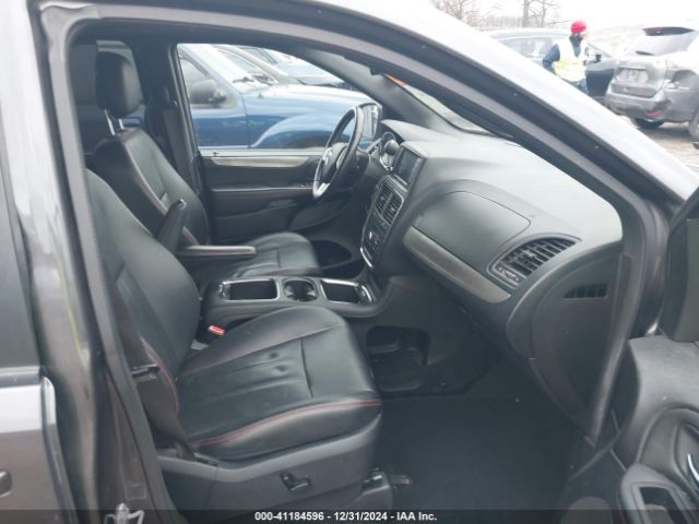 2C4RDGEG0JR345370 Dodge Grand Caravan Gt