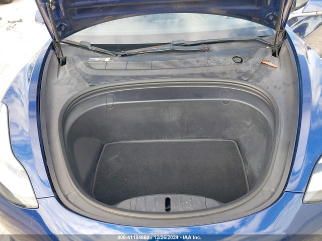 2018 TESLA MODEL 3 5YJ3E1EA8JF058981 Photo 9