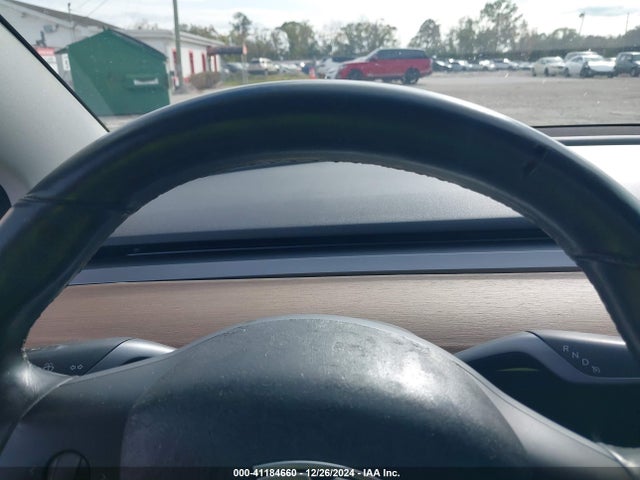 2018 TESLA MODEL 3 5YJ3E1EA8JF058981 Photo 6