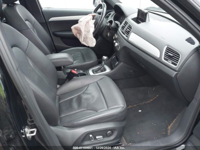 WA1ECCFS3JR012562 Audi Q3 2.0t Premium/2.0t Sport Premium