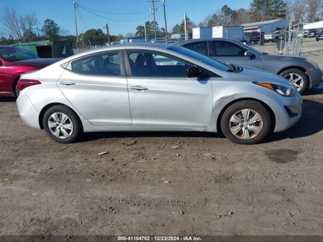 5NPDH4AEXGH737313 Hyundai ELANTRA SE
