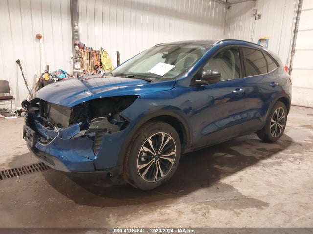 1FMCU9G60NUB52307 Ford ESCAPE SE