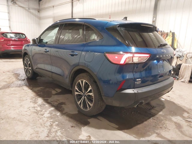 1FMCU9G60NUB52307 Ford ESCAPE SE