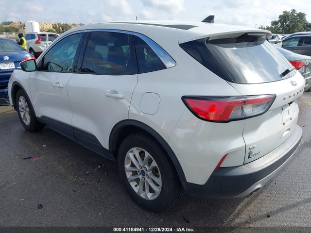 Ford ESCAPE SE 2020 1FMCU0G60LUC53971 Image 3